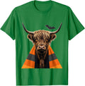 Men's Shaggy Highland Cow Candy Corn Cape Halloween Humor T-Shirt - Kelly Green