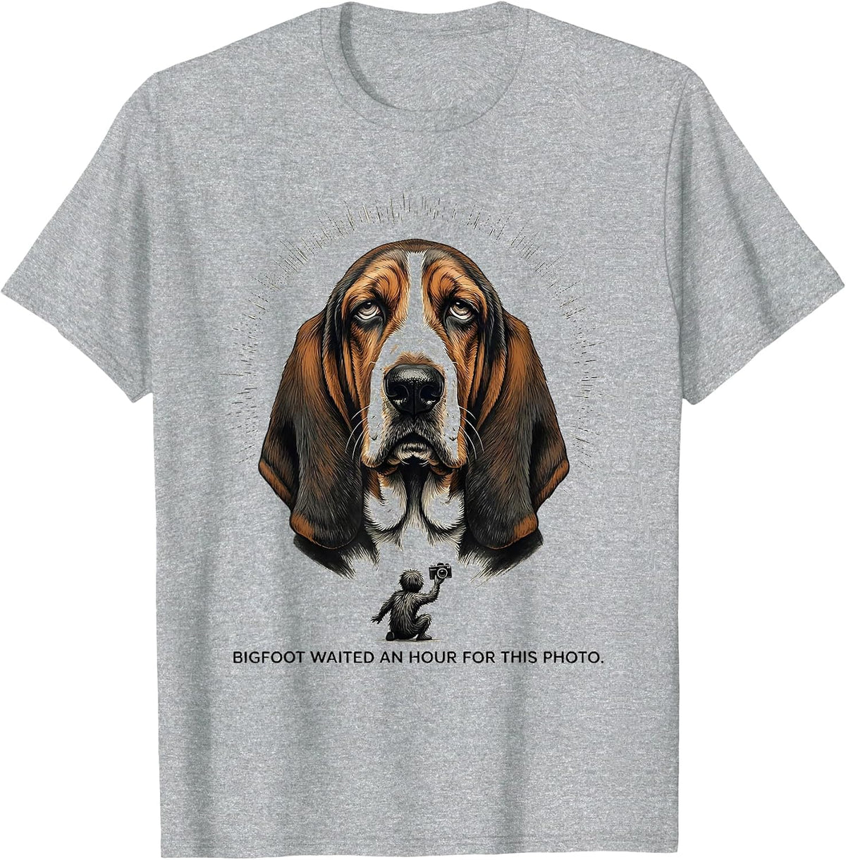 Men's Bigfoot Waited An Hour For This Photo Funny Basset Hound Dog T-Shirt - Heather Grey