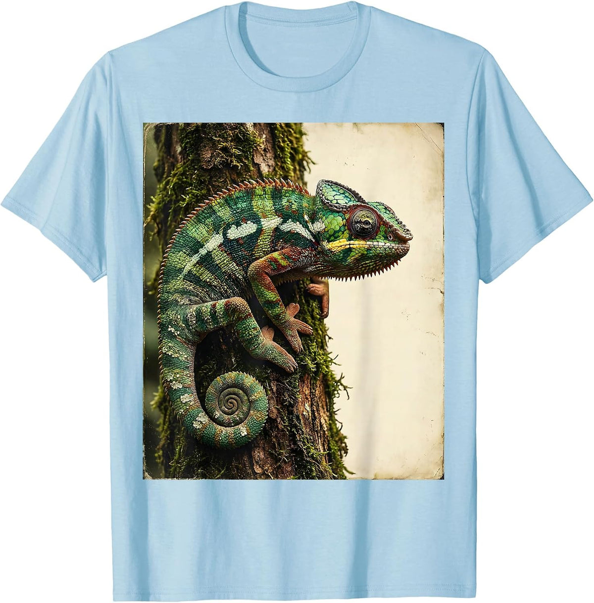 Men's Chameleon Camo Mossy Tree Bark Illustration T-Shirt - Baby Blue