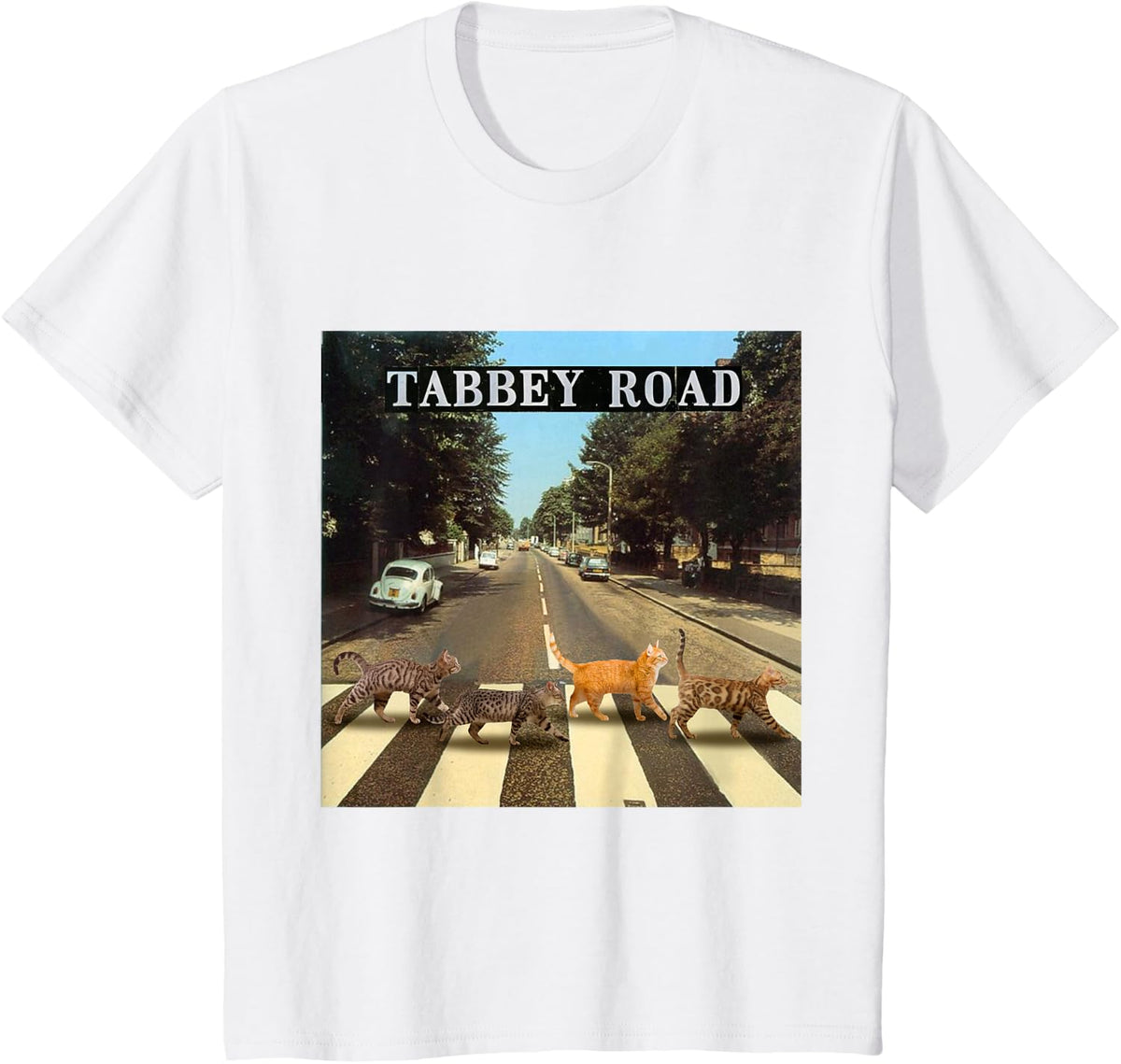 Tabby Road Cool Tabby Cat T-Shirt Tees Cats Crossing Design Shirts for Men Women - White